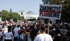 W Warszawie protest przeciwko restrykcjom związanym z koronawirusem