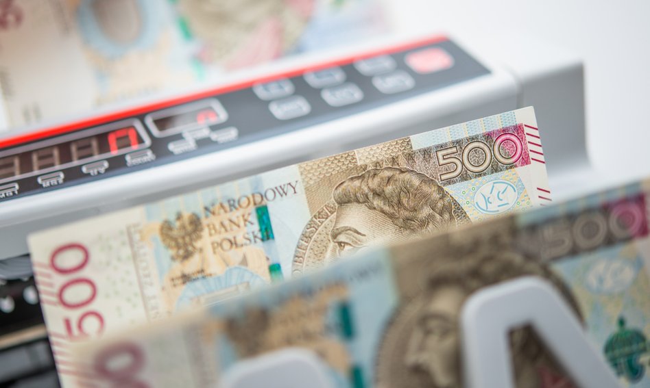 Pół miliona zł dla kancelarii za skarżenie decyzji komisji weryfikacyjnej