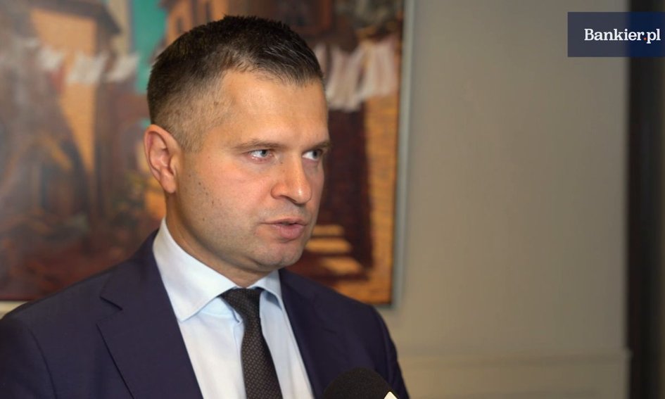 Bujak: Pozytywny trend na rynku pracy się utrzymuje