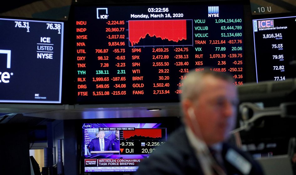 Fed nie zatrzymał wzrostu rentowności obligacji. Nasdaq zanurkował