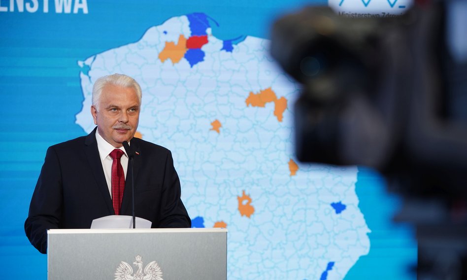 Kraska: Wprowadzenie restrykcji przy czwartej fali będzie zależeć od liczby zaszczepionych