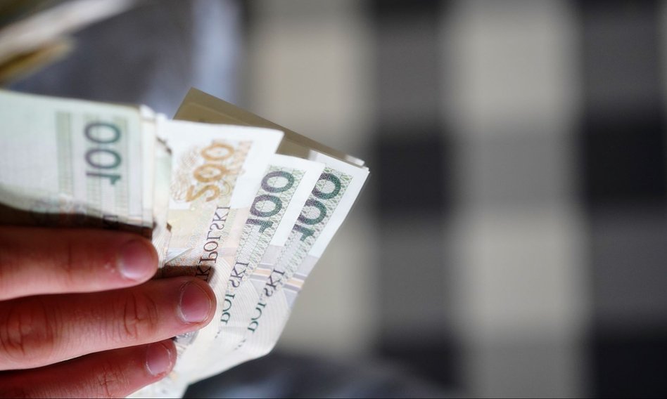 3 tys. zł pensji minimalnej w 2022 roku. Rząd przyjmie rozporządzenie do 15 września