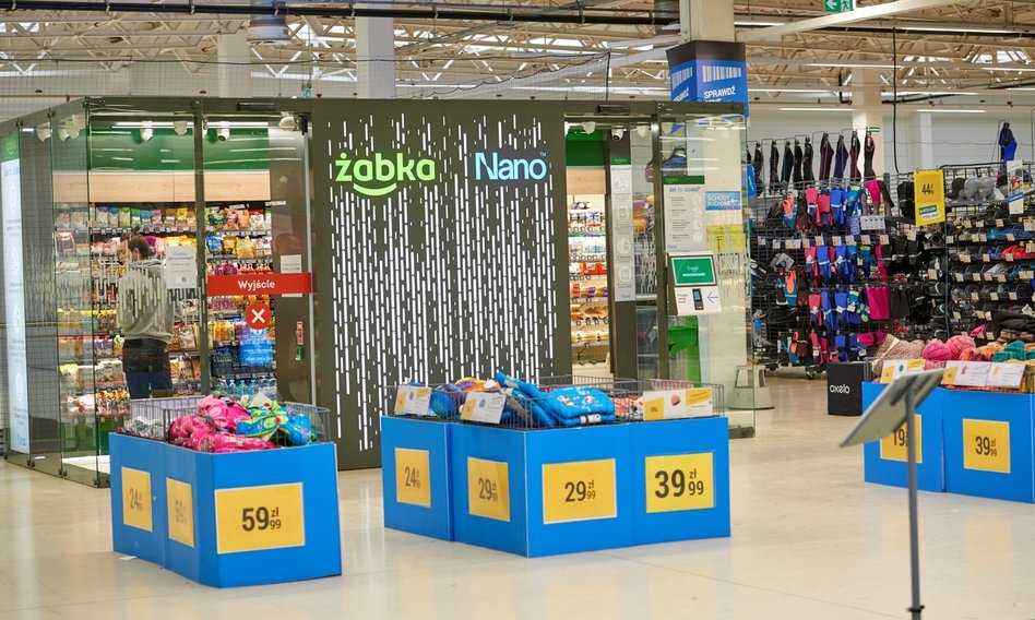 Żabka jak Amazon Go. Zakupy bez kas i kolejek dostępne w Decathlonie
