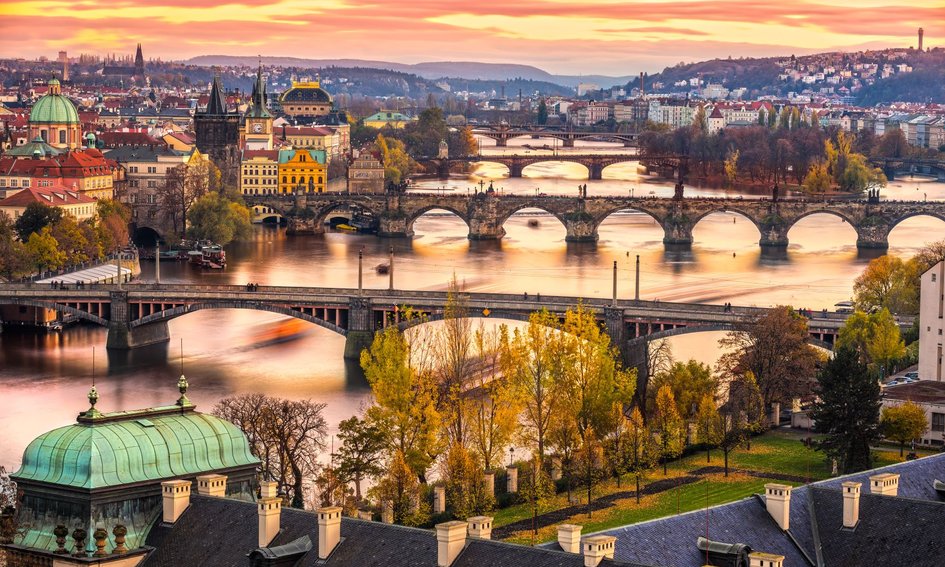 Od marca w Czechach obowiązkowe szczepienia przeciwko COVID-19 dla osób powyżej 60 r. ż.