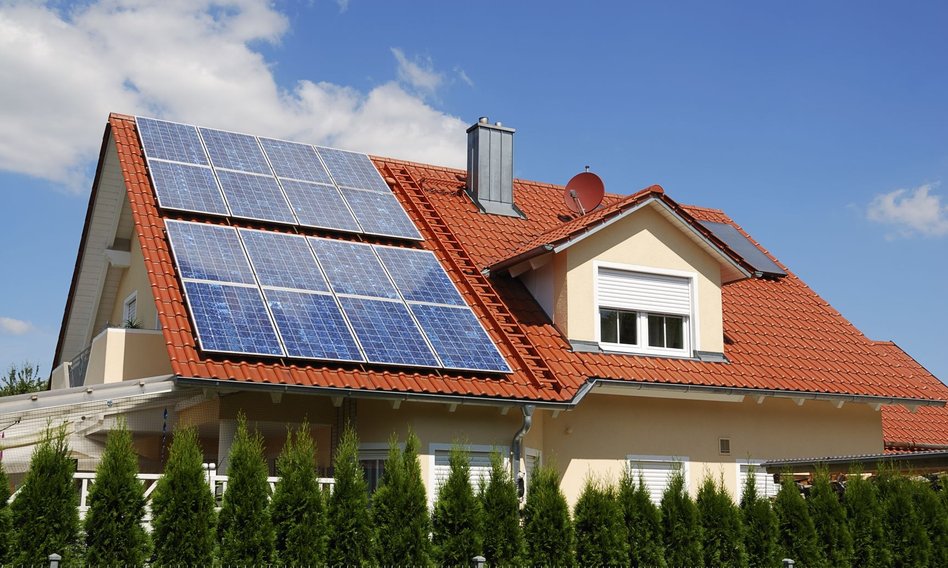 Będą zmiany w przepisach o fotowoltaice. Prezydent podpisał ustawę o odnawialnych źródłach energii