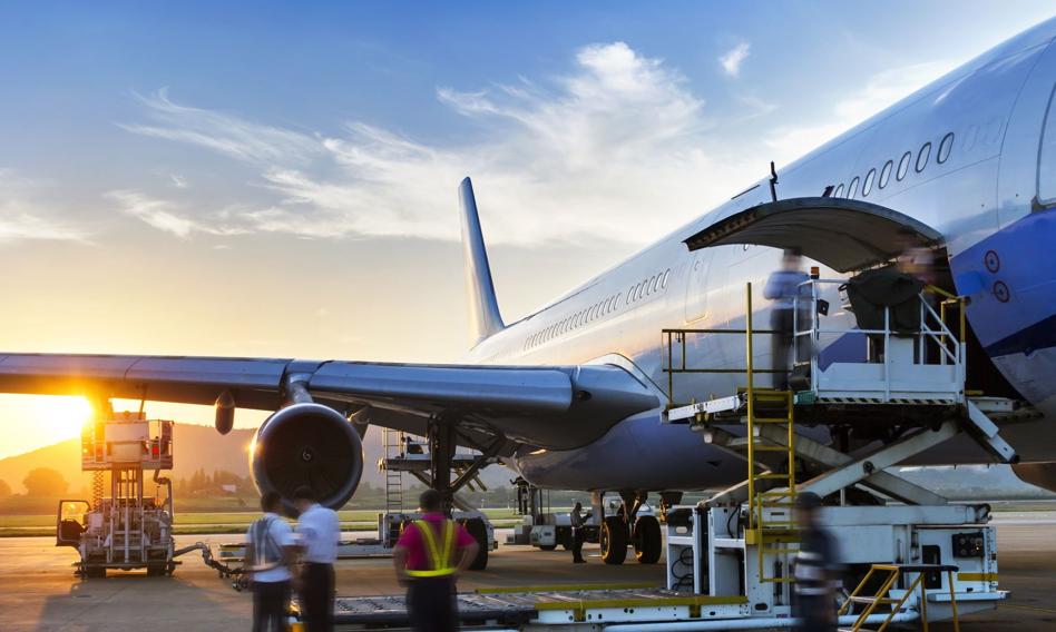 Pierwsze lato bez dużych obostrzeń. Oto gdzie trzeba mieć test, paszport covidowy lub maseczkę