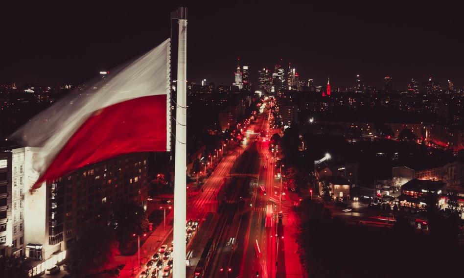 MF: Polska jest jednym z 14 krajów UE spełniającym referencyjny poziom długu
