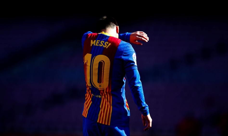 Kibice Barcelony nie chcieli oddać Messiego do PSG. Sprawą zajął się sąd UE