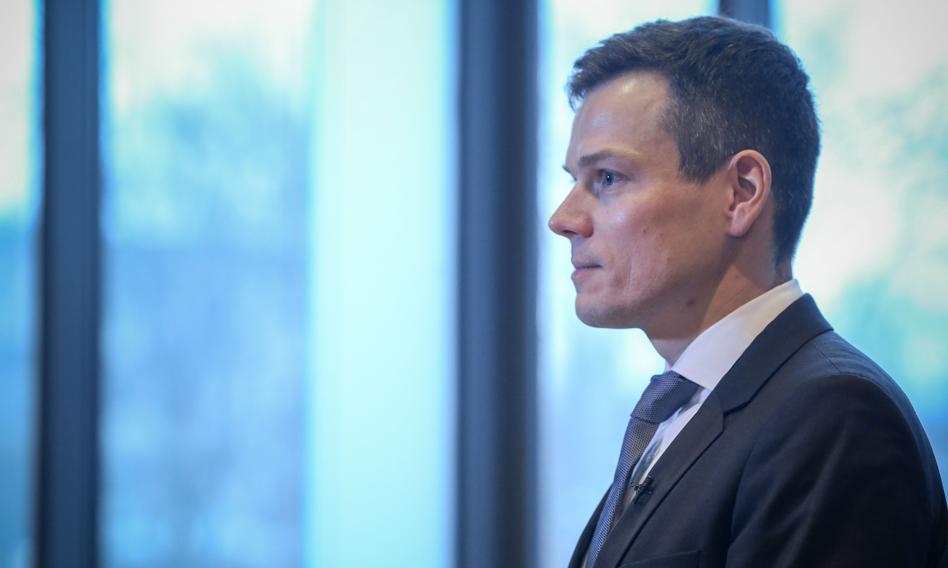 Szef KNF: Nie widzimy żadnych objawów wycofywania depozytów z banków ani symptomów kryzysu