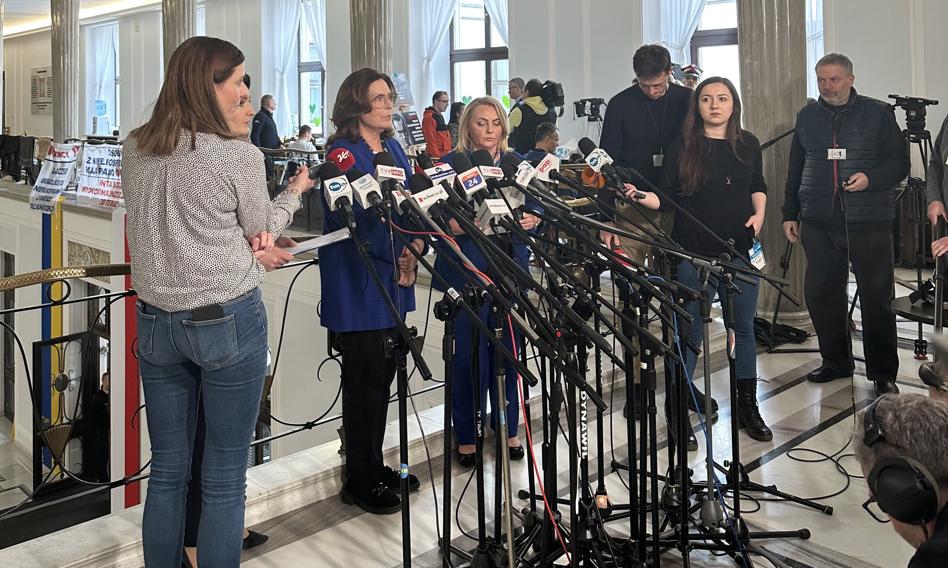 Renta socjalna. KO przejmuje obywatelski projekt i zgłasza jako swój