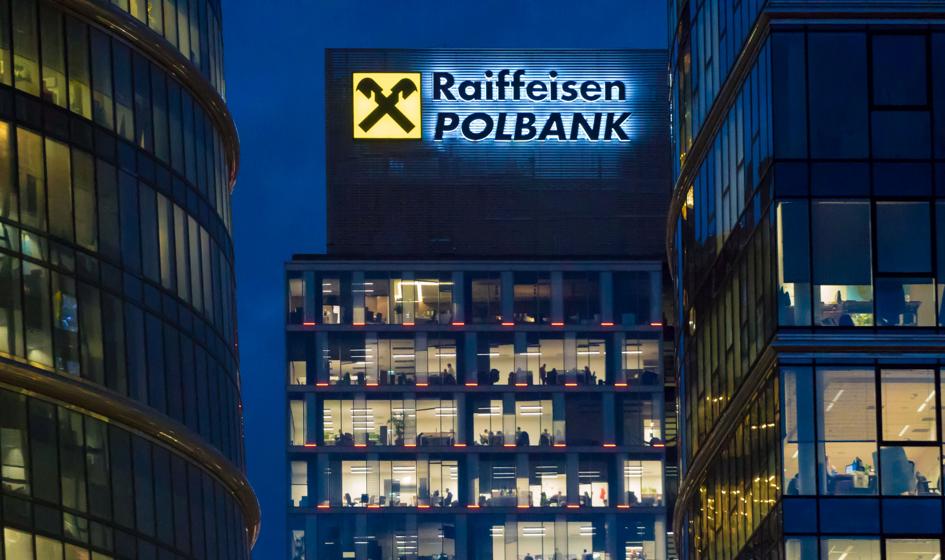 KNF kontra Raiffeisen BP. Bank jednak będzie musiał zapłacić wielomilionową karę