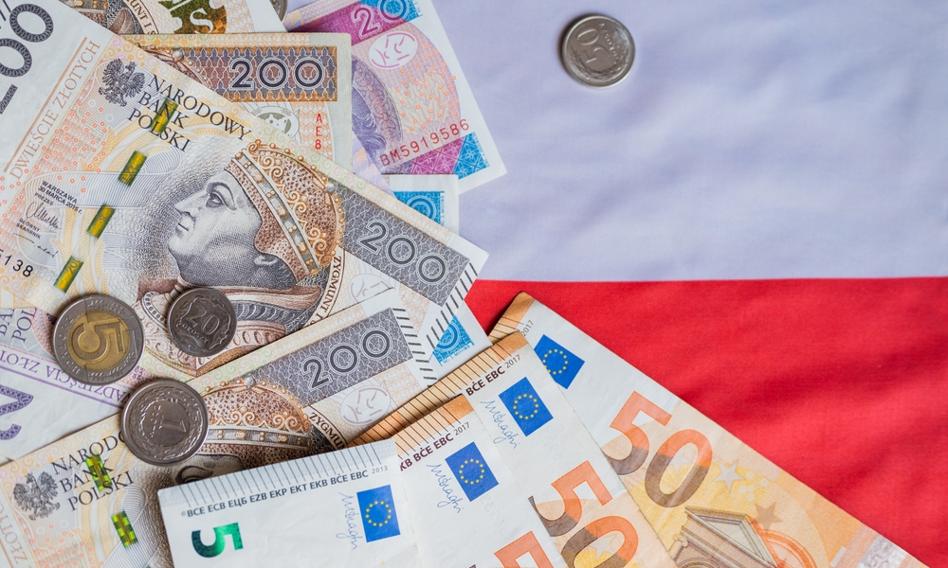 TSUE obniża o połowę karę pieniężną nałożoną na Polskę