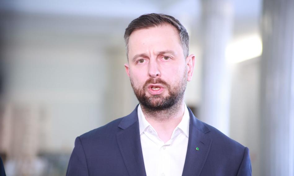 PSL chce 800+ dla pracujących oraz nadgodzin bez podatków. "Praca musi się opłacać"