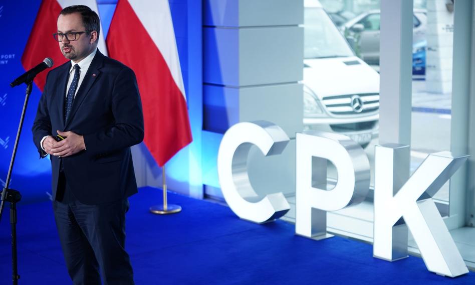 Wiceminister Horała: W CPK powstanie baza militarna