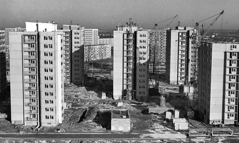 Budowanie jak za Gierka już nie przejdzie mimo postulatów polityków. Branża radykalnie się zmieniła od czasów PRL-u