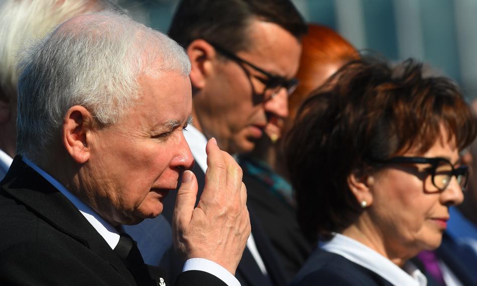 PiS dosypie pieniędzy w programach socjalnych. "Nie zmarnujmy dorobku minionych ośmiu lat"