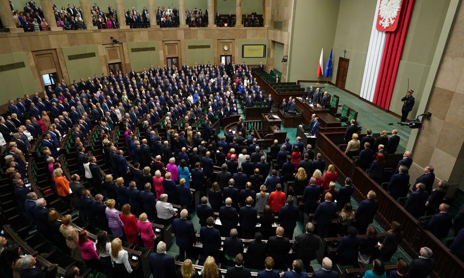 Trwa pierwsze posiedzenie Sejmu X kadencji. "Demokracja w Polsce nigdy nie była tak silna"