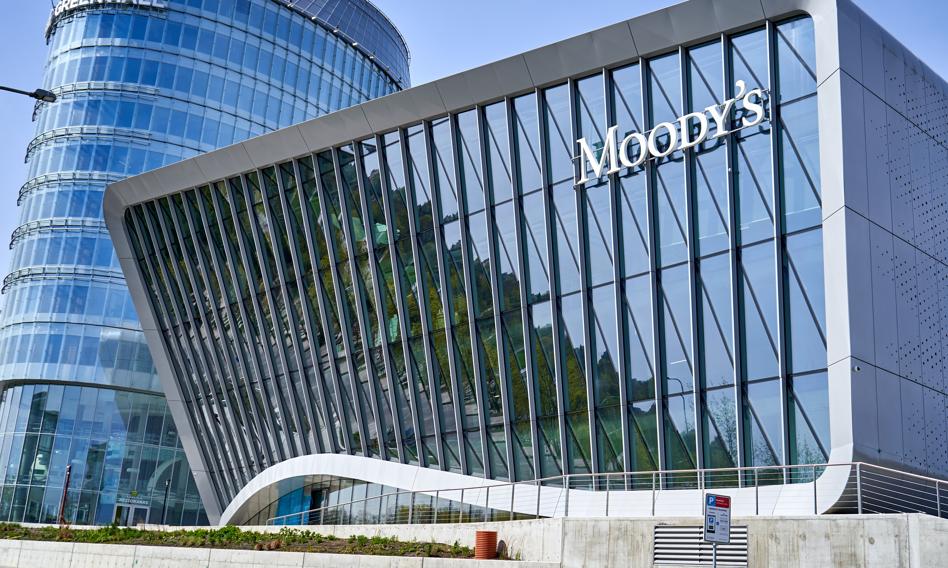 Moody’s obniża perspektywę ratingu dla USA. Ostatni krok przed obniżką?