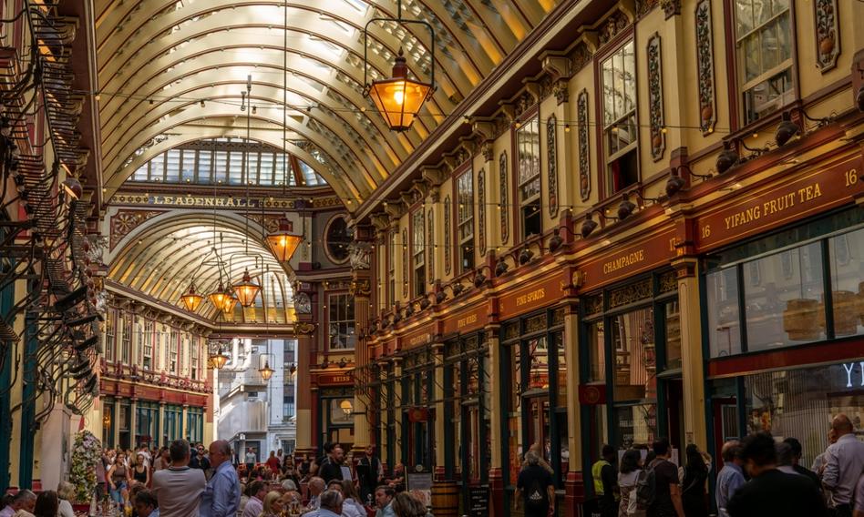 Wielka Brytania wraca do czasów wiktoriańskich. "Powrócą takie różnice finansowe"