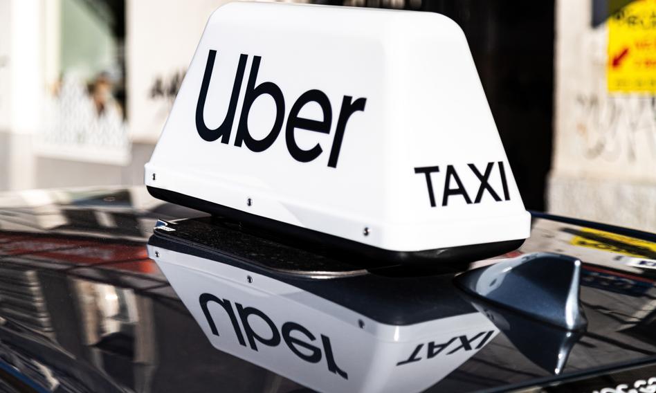 Nie będzie domniemania etatu? Prace w KE wyhamowały