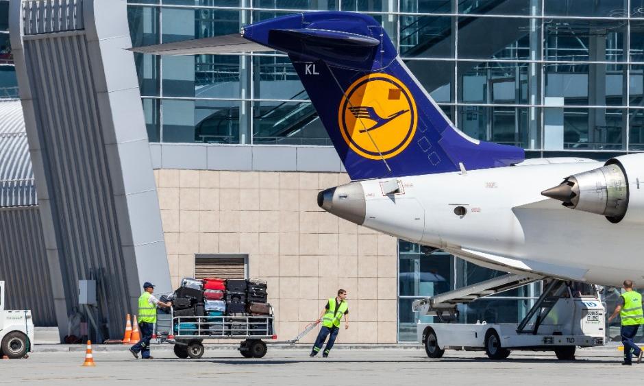 6 mld euro pomocy dla Lufthansy od Niemiec. KE wszczęła dochodzenie