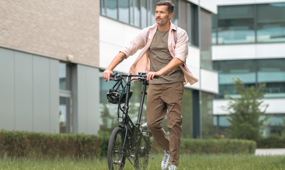 Rower elektryczny w konkursie „Wakacje na giełdzie”. Jak go zdobyć?