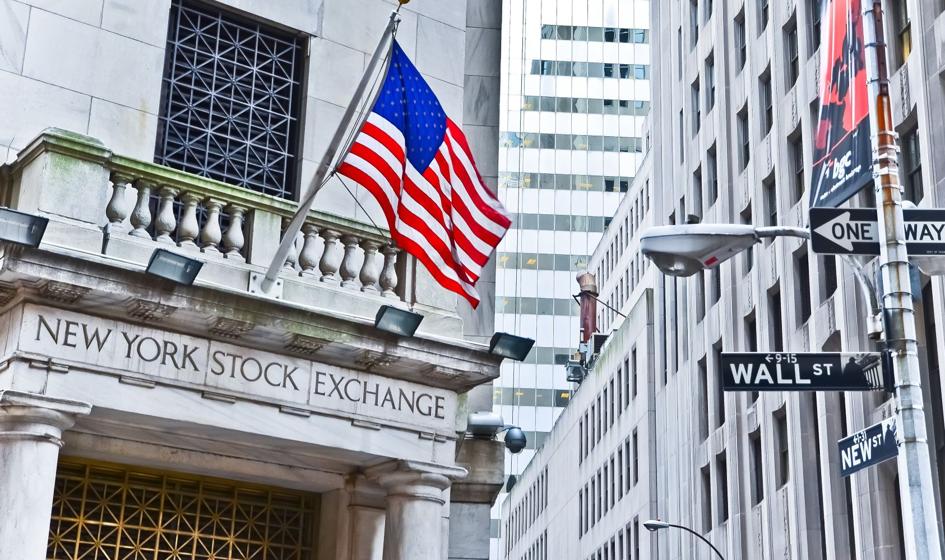 Fala czerwieni zalała Wall Street. Rekordowy wzrost „indeksu strachu”