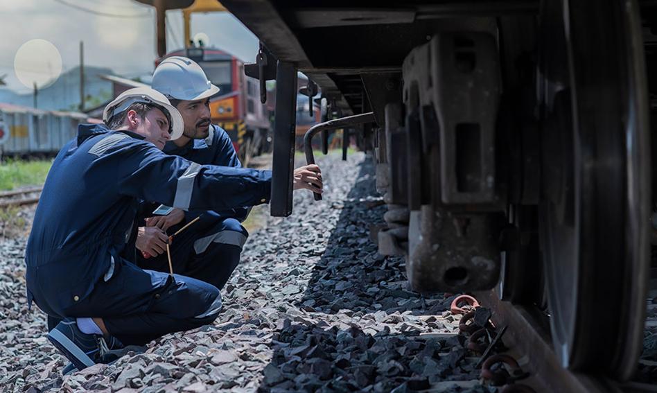 Zatrudnieni w PKP Cargo nie zostaną bez pracy? Spółka podpisała 13 listów intencyjnych