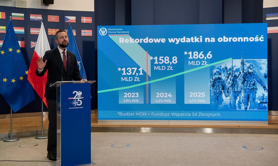Szef MON: Polska wyda 186,6 mld zł na obronność w przyszłym roku
