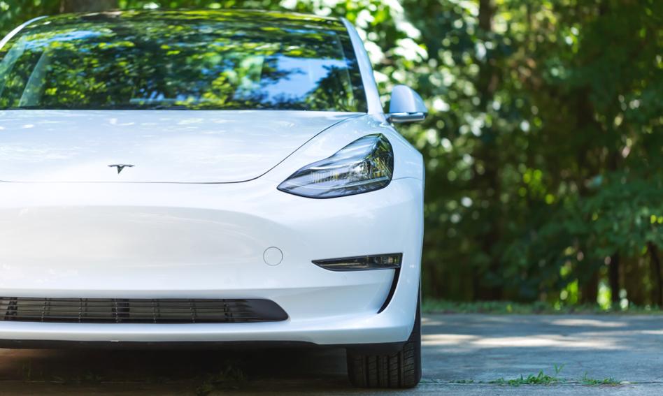 W Norwegii rządzą elektryki. Prawie co piątym sprzedanym autem była Tesla