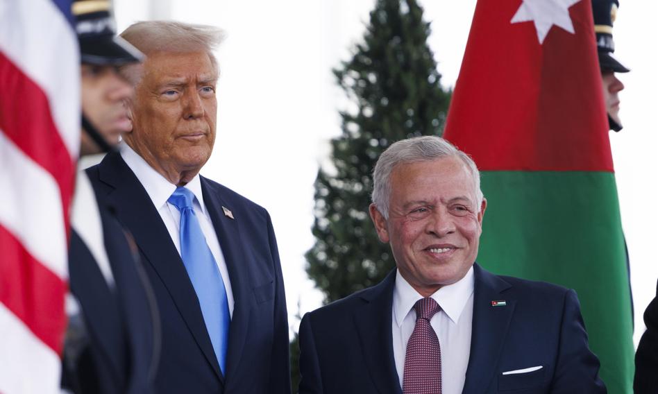 Trump do króla Jordanii: Nie kupimy Strefy Gazy, będziemy ją po prostu mieć