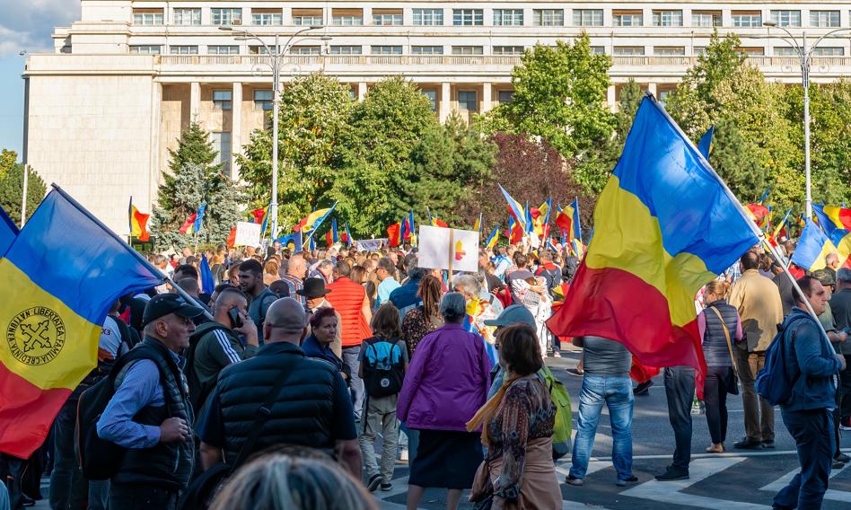Rumuni zaprotestowali przywiązanie do wartości. "Nie będziemy pochylać głowy"