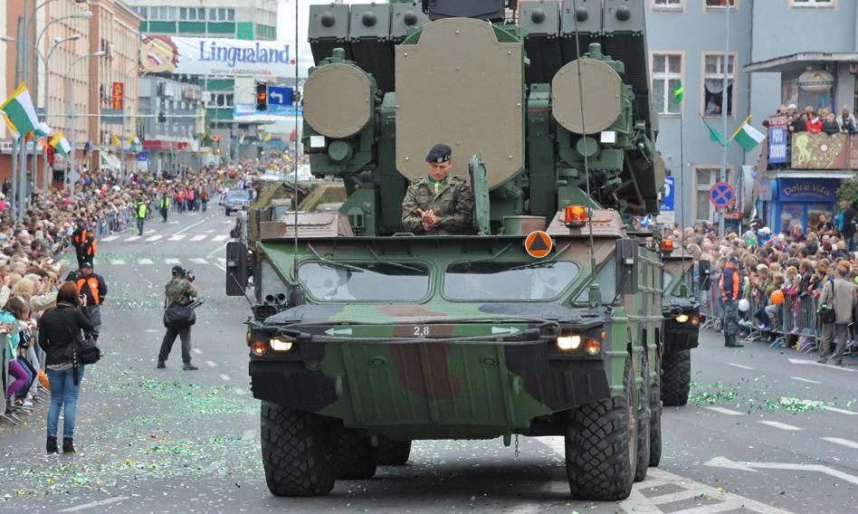 "Trudno było wyrwać pieniądze dla zachodu". Wojsko postawi bloki w Zielonej Górze
