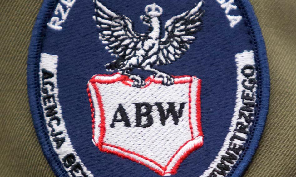 Ktoś ingeruje w kampanię wyborczą. NASK alarmuje o reklamach z zagranicy