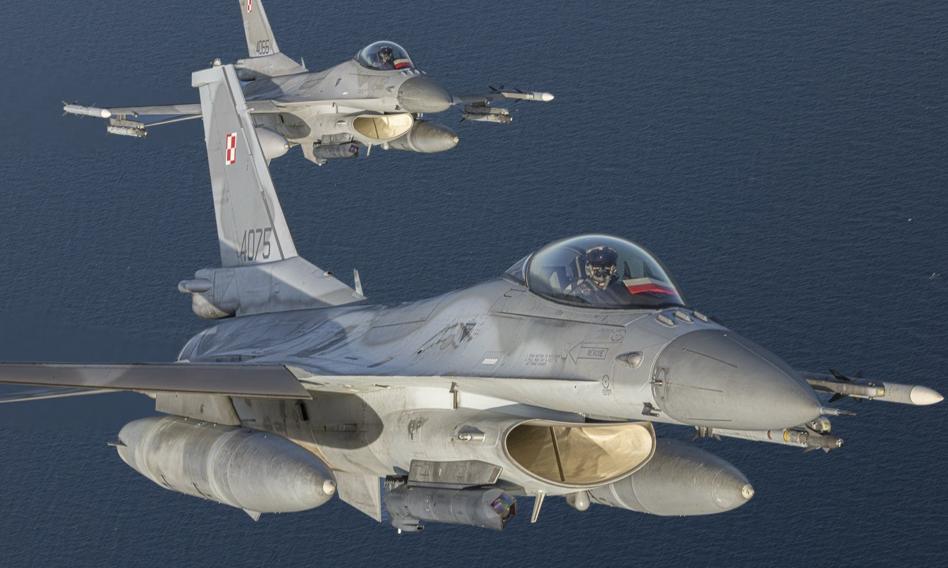 Polskie F-16 czeka głęboka modernizacja. Przejdą ją w Bydgoszczy