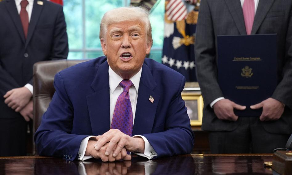 "Łóżka leczące każdą chorobę". Trump opublikował film stworzony przez AI
