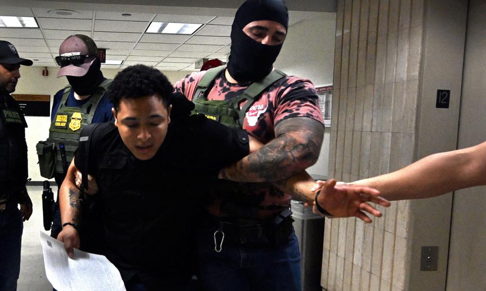 Milei przyjmie imigrantów od Trumpa? USA planują masowe deportacje do Argentyny