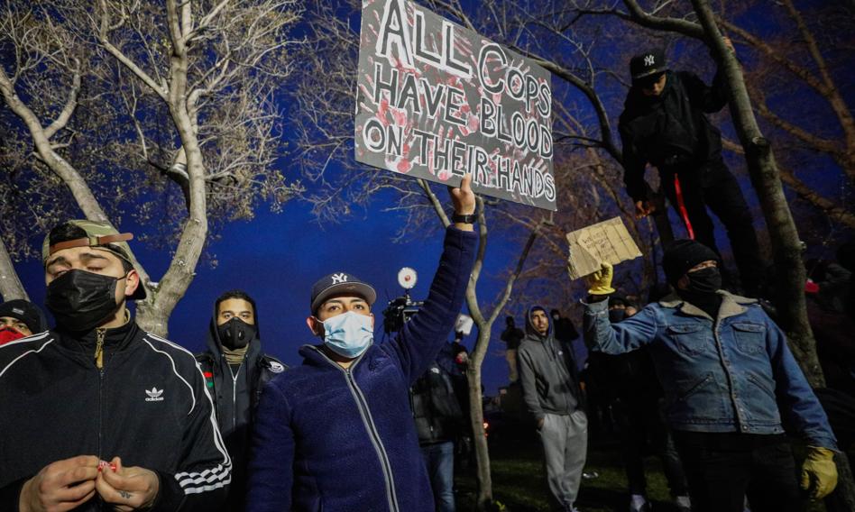 Masowe protesty w Minneapolis przeciwko nalotom imigracyjnym