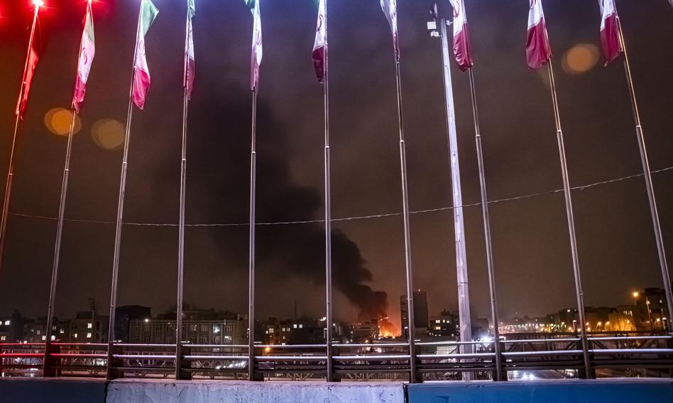 USA nie zrezygnowały z opcji militarnej i wciąż wysyłają siły zbrojne na Bliski Wschód