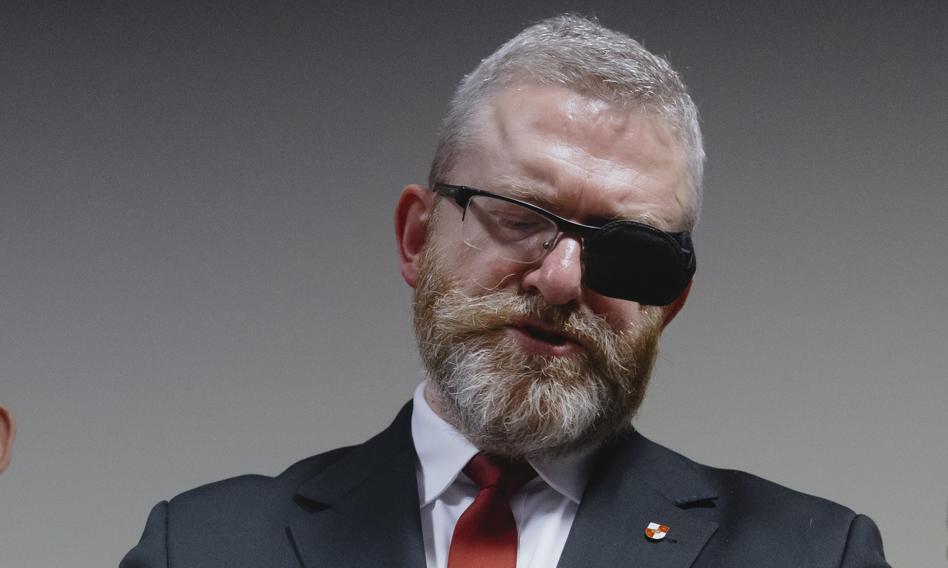 Sejm dla prawicy. PiS z Konfederacją i Braunem zgarniają ponad 47 procent