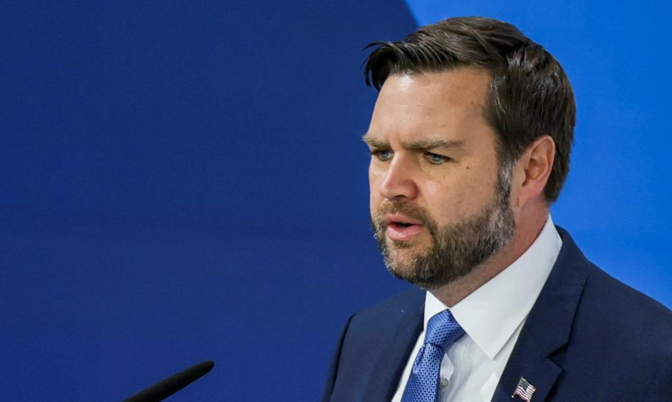 Vance jednak w grze. Nagła zmiana decyzji Białego Domu w sprawie misji w Islamabadzie