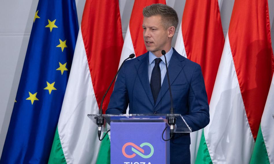 Węgry na krawędzi. Peter Magyar żąda dymisji prezydenta i "marionetek Orbana"
